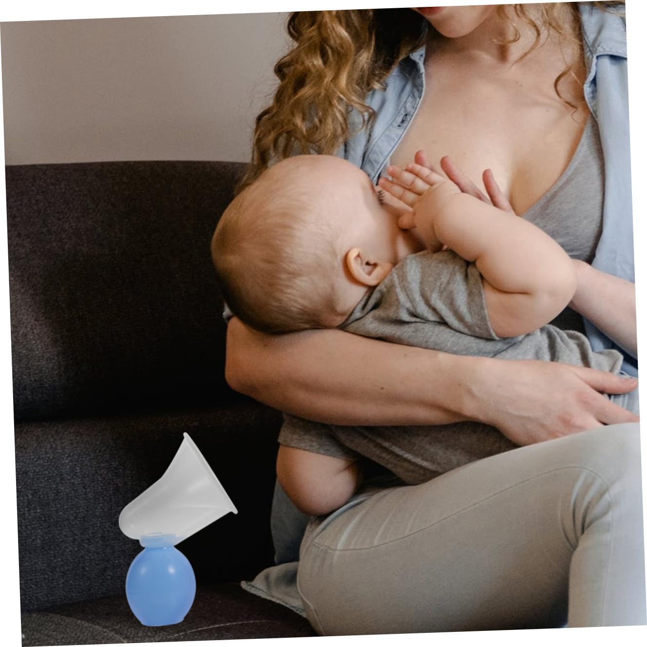 Toddmomy Manual Pump Suction Device for New Mothers, Portable 2pcs Breastmilk Set in Pink and Blue, Handheld Breastfeeding Tool for Pumping and Milk Expression
