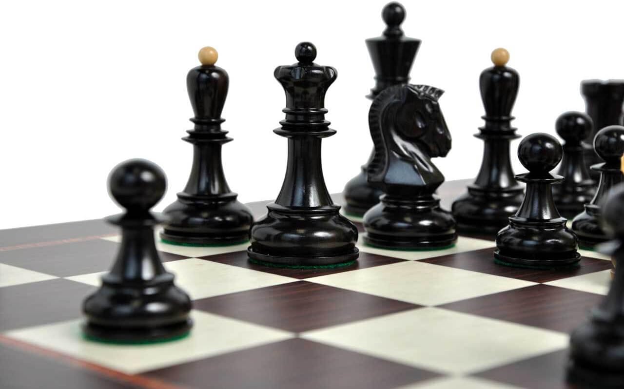 The Dubrovnik Chess Set, Box, Board Combination - Ebonized Boxwood and Natural Boxwood - by The House of Staunton