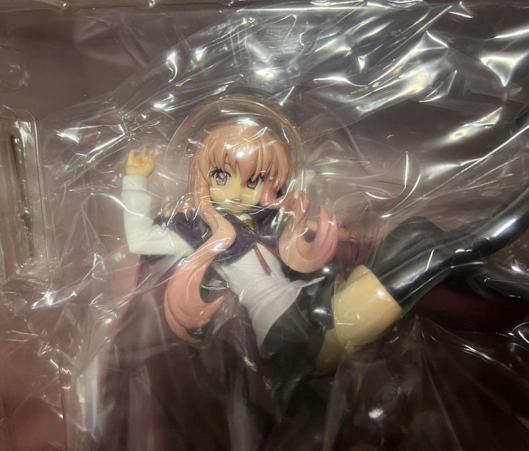 Amazon | アルター ゼロの使い魔 ルイズ シエスタ フィギュア 2体