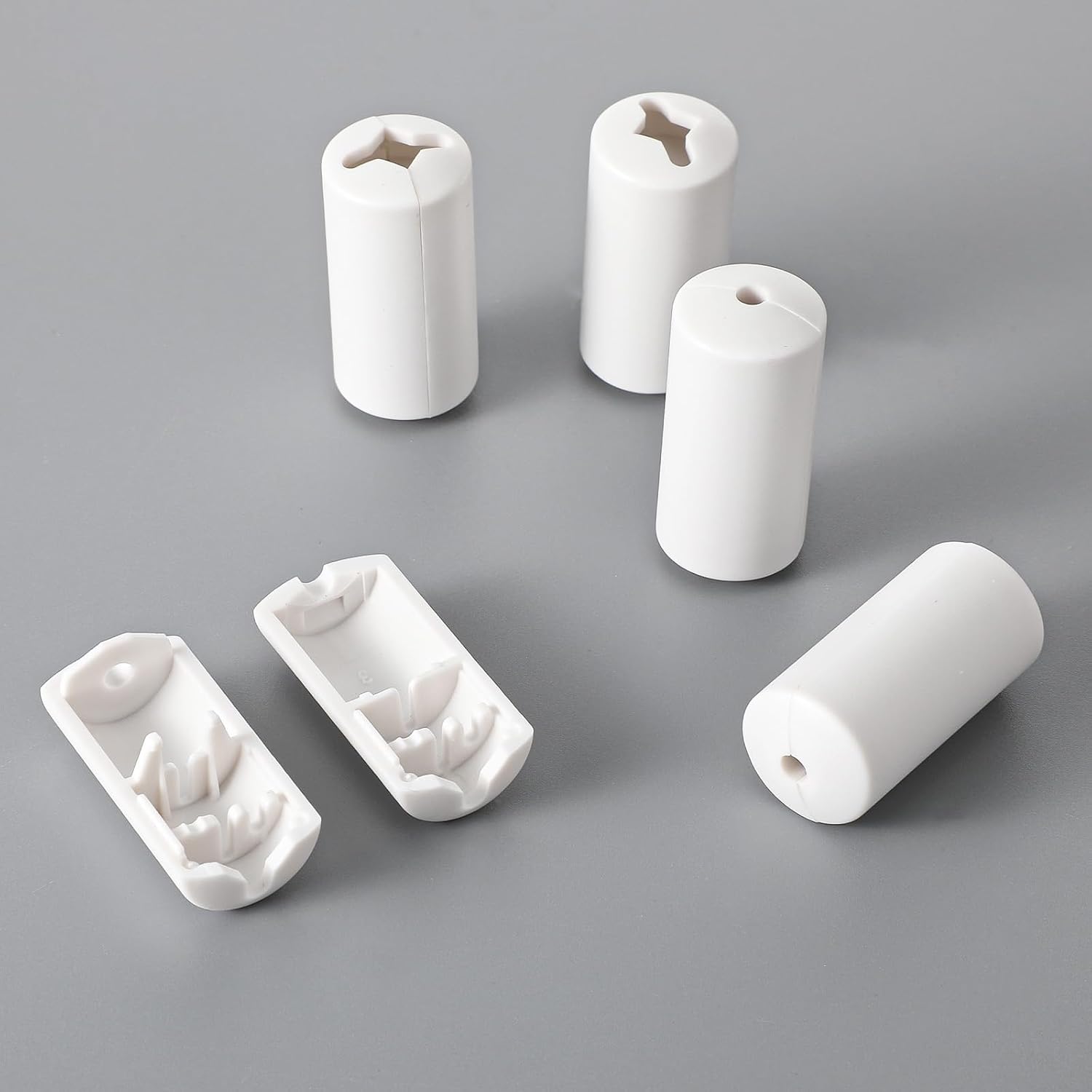 Amabro 5 Pcs Breakaway Blind Cord, Anti Strangulation Cord Condenser for Roman Shades Window Blinds, Plastic Safety Pull Cords Knobs Blind Pull End for Household Window Pets, White