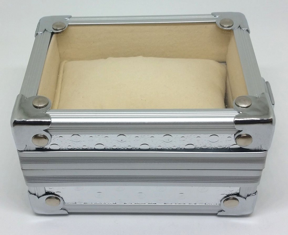 Amazon.co.jp: アルミ製 ジェラルミン 風 腕時計ケース 1本 収納