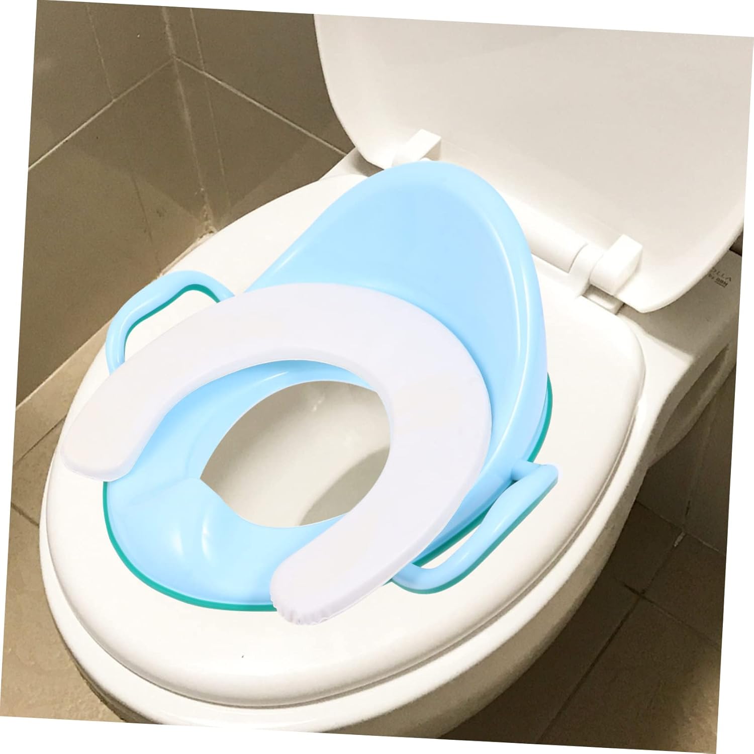 Yardwe 1 Set Practical Toilet Seat with Safe Handles Portable Toilet Trainer for Easy Installation