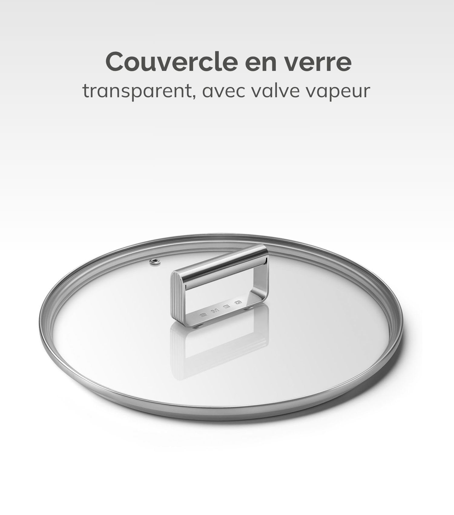 Smeg CKFC2611RDM Casserole 26cm avec couvercle rouge, antiadhésif, aluminium, base brevetée