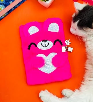 Sevimli K pek Tasar ml  Kilitli Pelu  Defter Koyu Pembe
