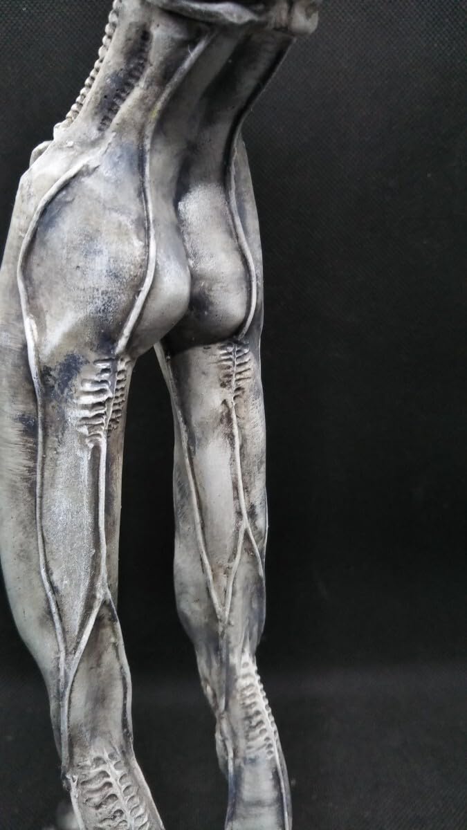 Amazon.co.jp: 完成品フィギュア ネクロノミコンモンスター GIGER 