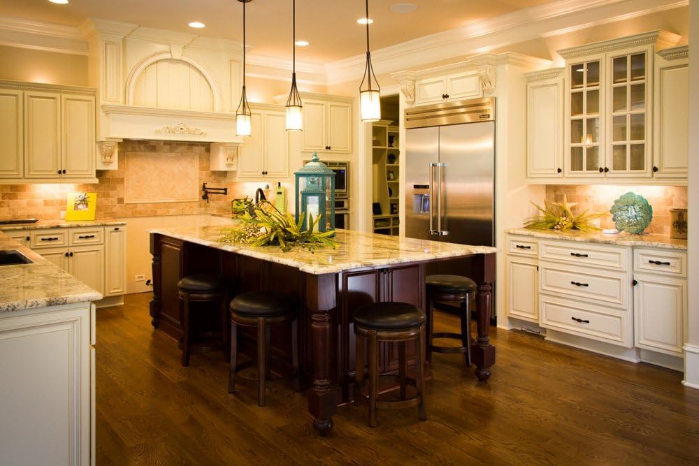 10 x 10 Kitchen Cabinets (Lenox Canvas)