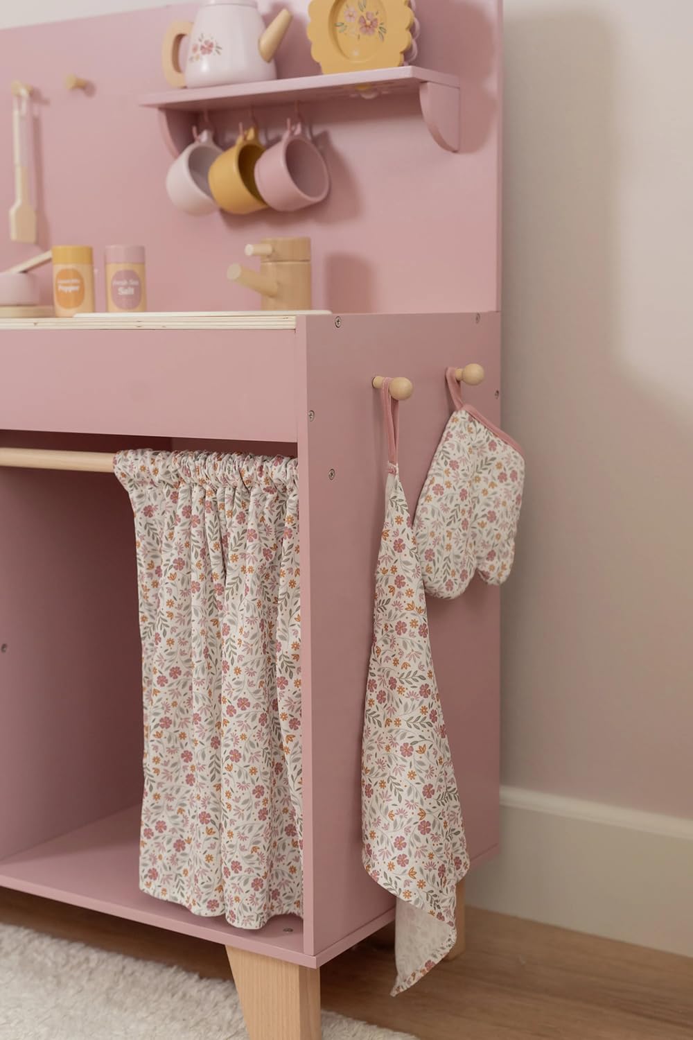 Little Dutch Kinderküche Spielküche aus Holz inkl. Töpfe, Geschirr und Küchenutensilien - rosa