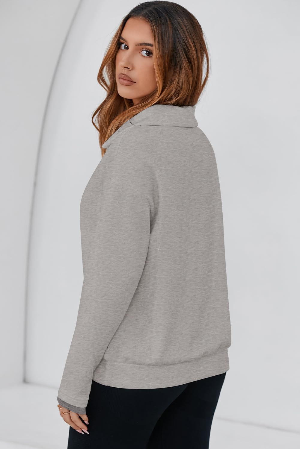 Dokotoo Sweatshirt for Women Long Sleeve V Neck Color Block Oversized Casual Pullover Sweatshirts Tops - Image 3