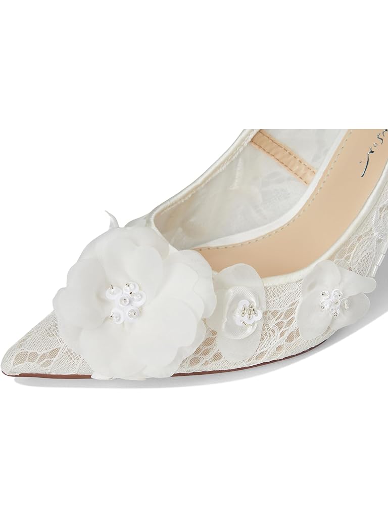 Bone Betsey Johnson Darcy
