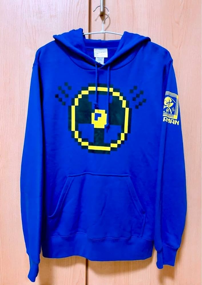 【レア】ロックマン　30周年　記念　パーカー Amazonで販売中のCAPCOM公式アパレルに「ロックマンエグゼ」が