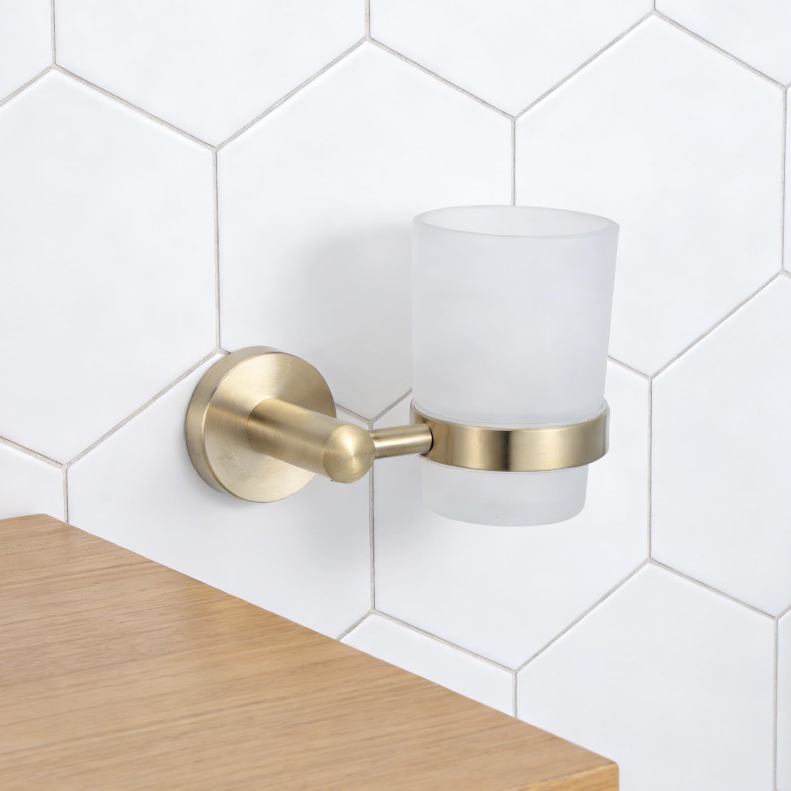 Luxshiny Portacepillos de Dientes para Baño Diseño Montado en Pared, Acero Inoxidable y Vaso de Vidrio Esmerilado, Almacenamiento Multifuncional y Ahorro de Espacio