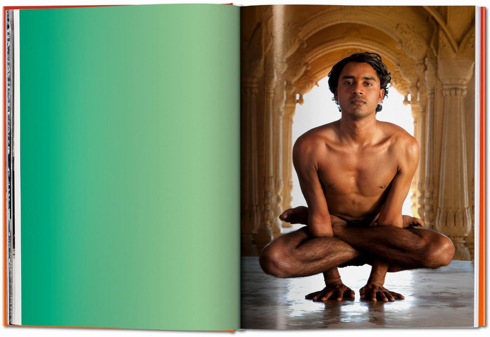 Sullo yoga. L'architettura della pace. Ediz. italiana: Fo