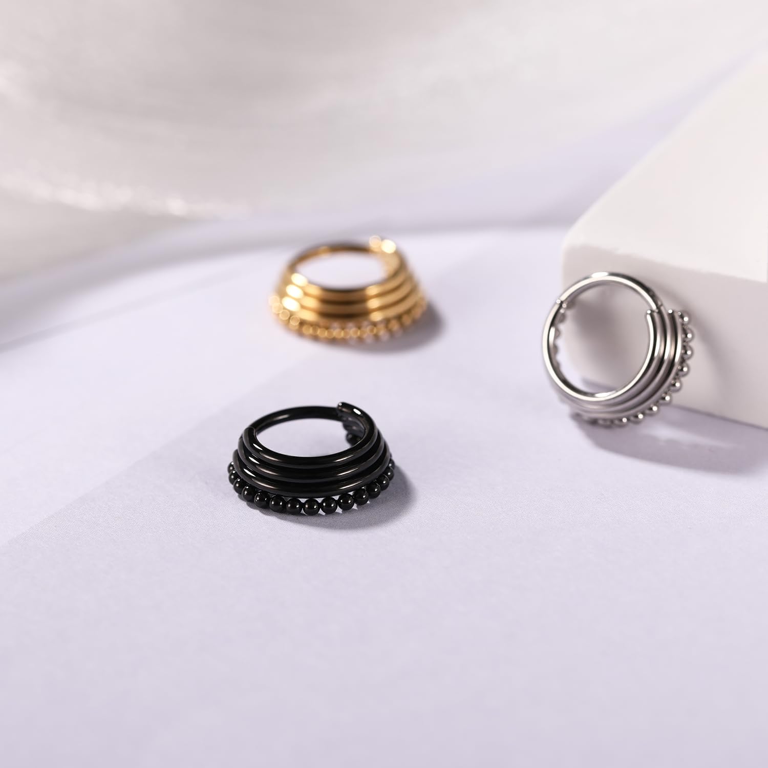 hengkaixuan 16G Septum Nose Rings Hoop Daith Earrings Surgical Steel Septum Clicker Ring Hirned Segment Seamless Clicker Ring Conch Hoop Ring Unisex Earrings Hoop Daith Piercing Jewellery — view 5