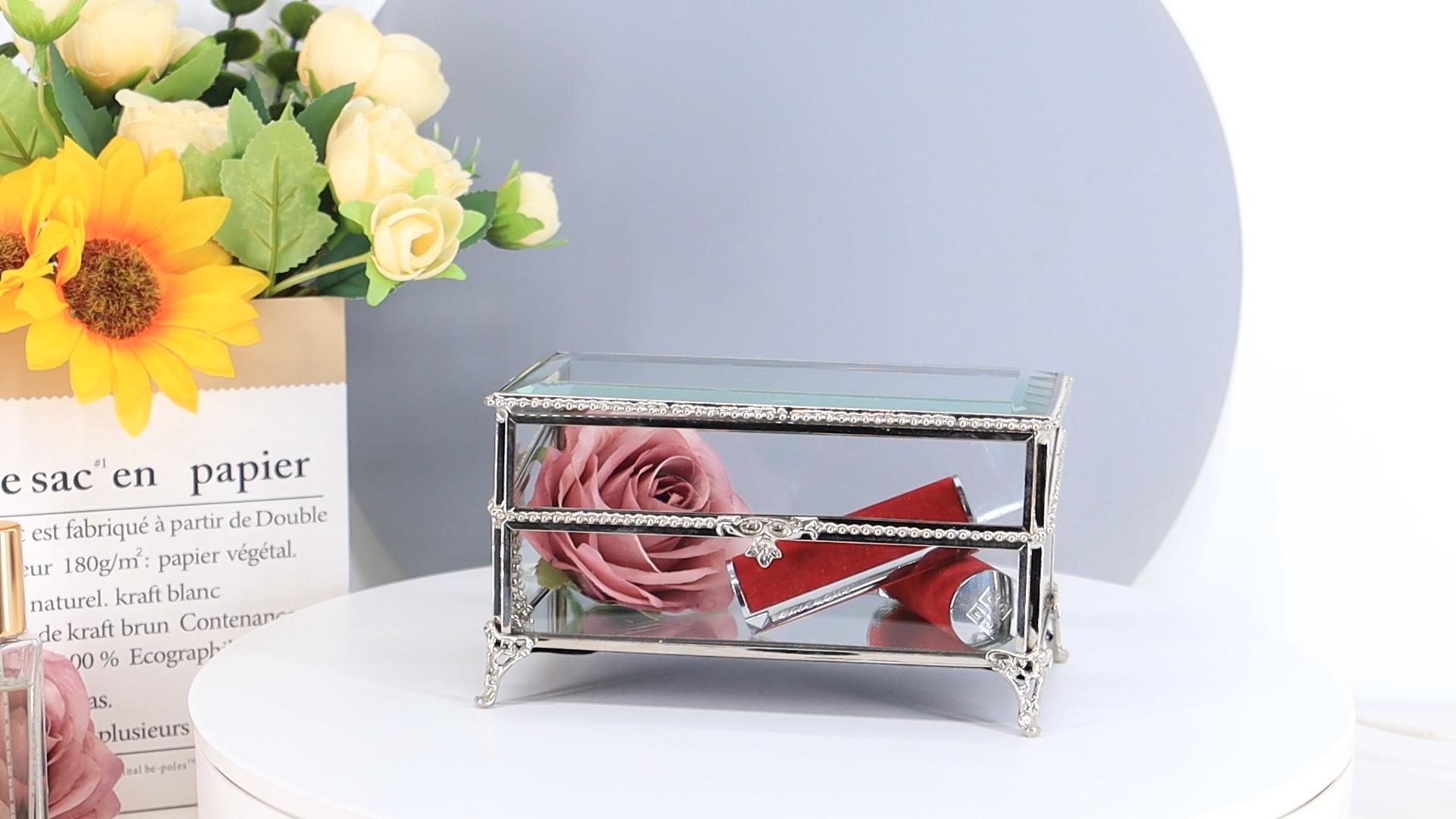 * vintage Jewelry box ✵ * 硝子の ジュエリーボックス Vintage Jewellery Box,Jewelry Treasure Box,Vintage Jewelry