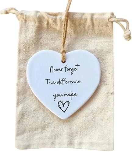 Regalo de agradecimiento, adorno de acrílico colgante de corazón para árbol de Navidad, decoración del hogar, letrero de recuerdo para amigos