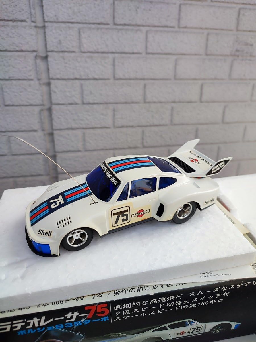Amazon.co.jp: 昭和当時物 トミーラデオレーサー75 ポルシェ935ターボ