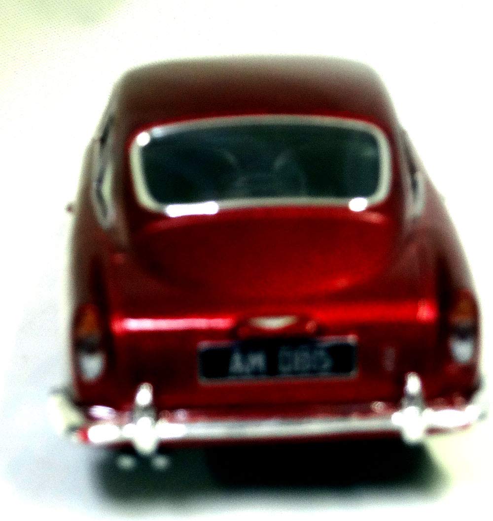 Amazon.com: Aston Martin DB-5 007 Red 1:38 Aston Martin : Arts