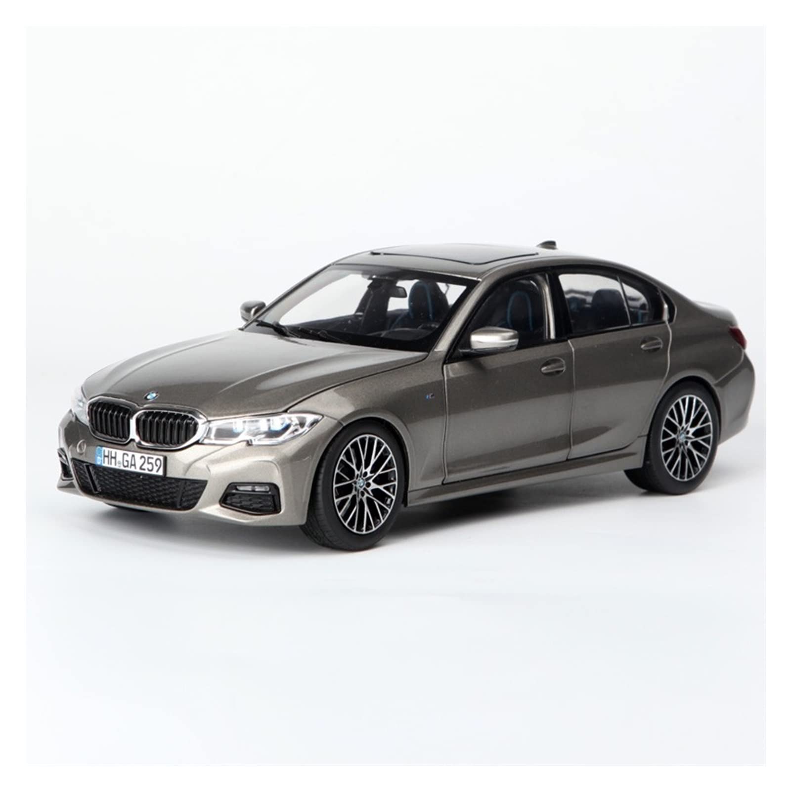 ミニカー  330i COUPE Scale Finished Model Car 1:18 Scale for BMW G20 330i 2019 Alloy