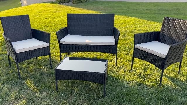 EconoHome 4-piece outdoor wicker furniture set