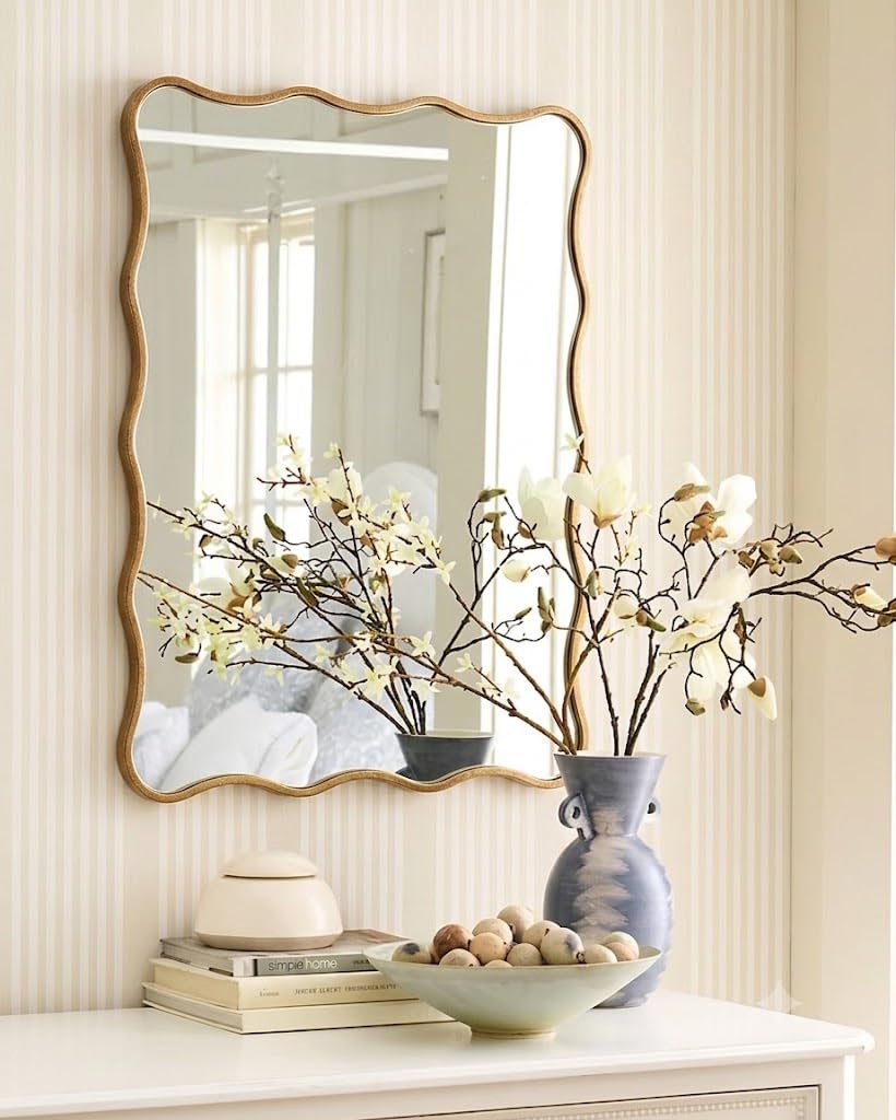 SHYFOY Specchio da parete dorato, asimmetrico, con cornice ondulata, rettangolare, decorativo, moderno, da appendere, per bagno, camera da letto, soggiorno, casa