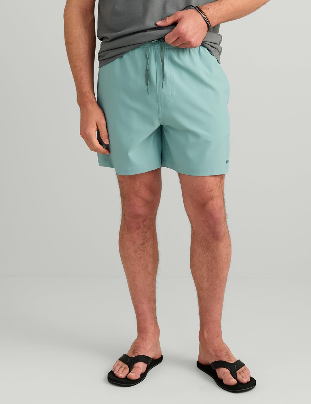 HUK Mens Pursuit Volley Short, Quick-Dry Fishing Shorts for Men, Mineral Blue, Medium