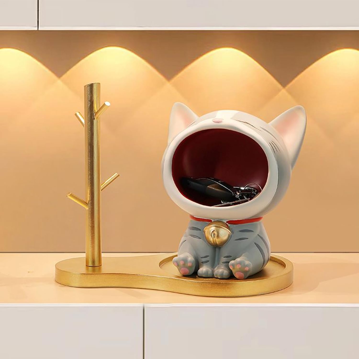 猫のキャンディボウル、樹脂彫刻の置物トレイ、鍵やスナック用の装飾皿、耐久性のある滑らかな樹脂素材、かわいい猫のデザインの卓上装飾、家