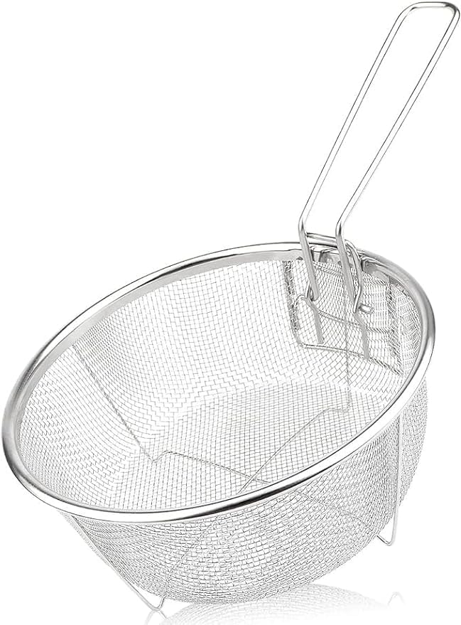 Kruvad Round Frying Basket Stainless Steel with Handle Reusable Fries Holder Mesh Strainer Serving Food for Home Restaurant Frying Serving Food Presentation Tableware Mini Deep Fryer with Basket