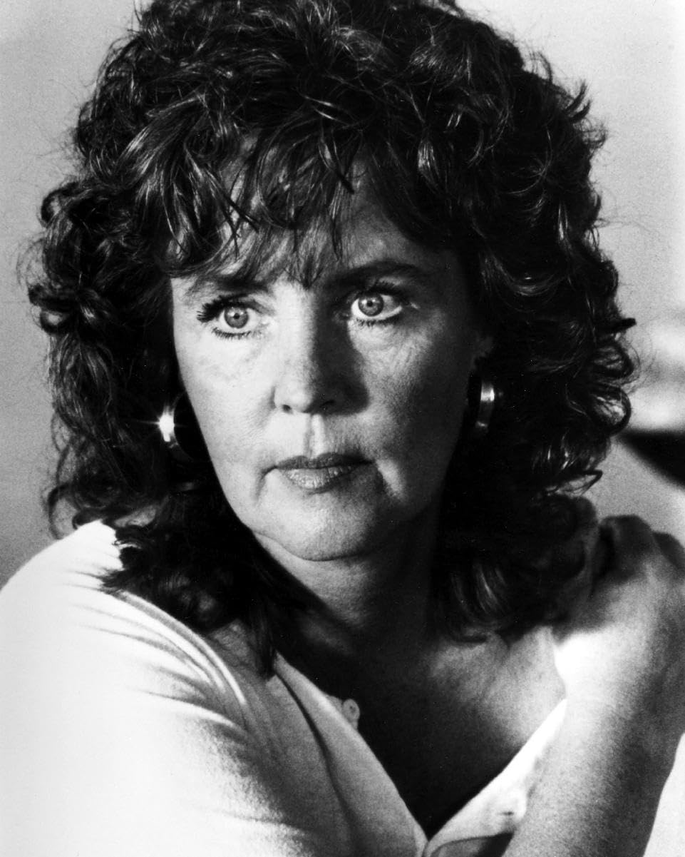 Worldphotographs Shirley Valentine (1989) Pauline Collins 10X8 Photo