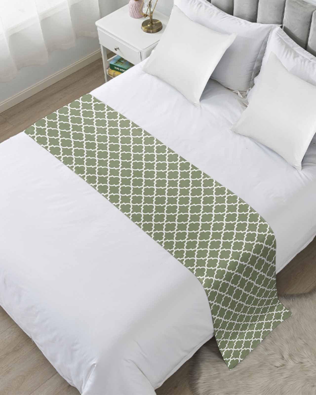 Twin Bed Runner Retro Geometric Moroccan Texture Bedding Runner Scarves Decorative Bed Scarf, Abstract Pattern on Green Soft Bedding Scarf for Bedroom Hotel Wedding 71x20in