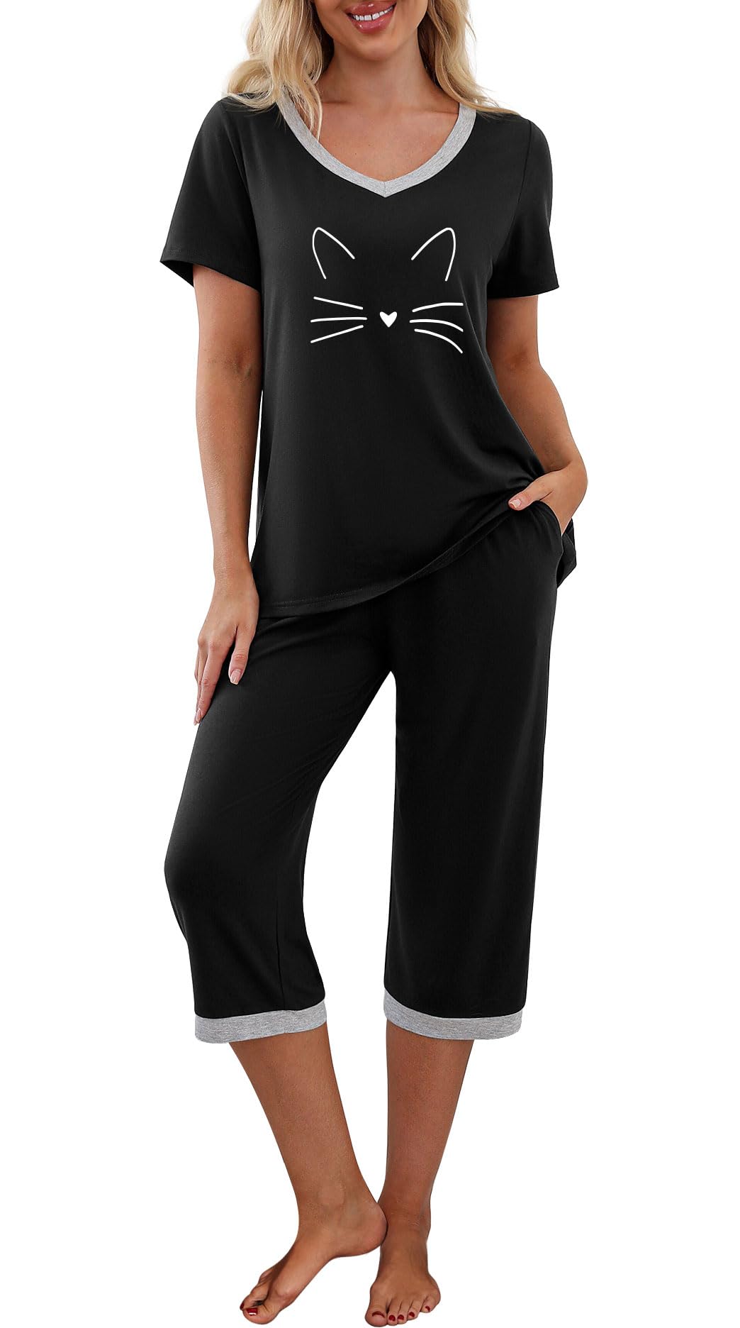 VINTATRE Womens Pajamas Set Short Sleeve Shirt and Capri Pants Sleepwear with Pockets Pjs Sets