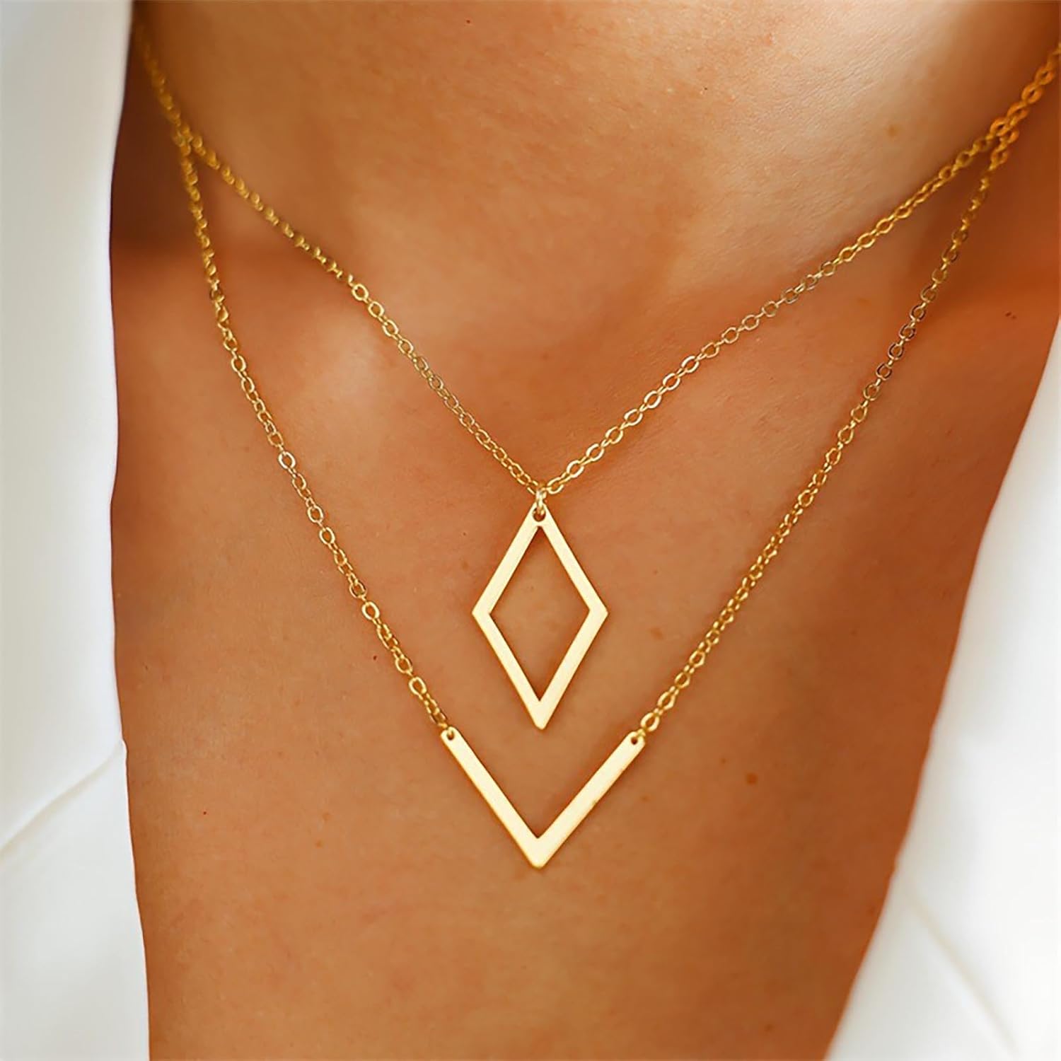 Vintage Gold V Shape Necklace Layered Square Pendant Necklace Chevron Bar Necklaces Hollow Square Choker Necklaces Jewelry for Women - Image 2