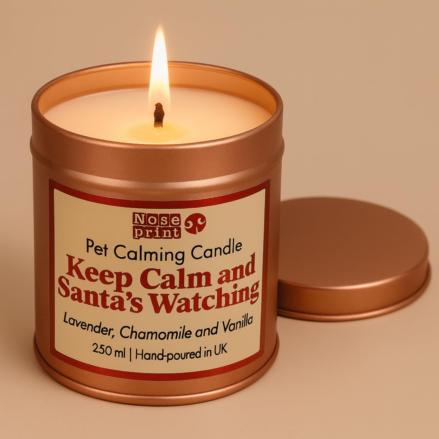 Candela calmante per animali domestici, cera naturale di soia e cocco, legno di cedro, bergamotto, lavanda, camomilla e arancia dolce, candela per aromaterapia per gatti e cani (Keep Calm and Santa's