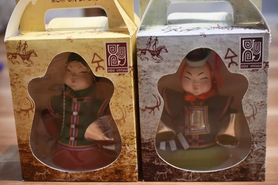 Amazon.co.jp: モンゴル 民族衣装 人形 : おもちゃ