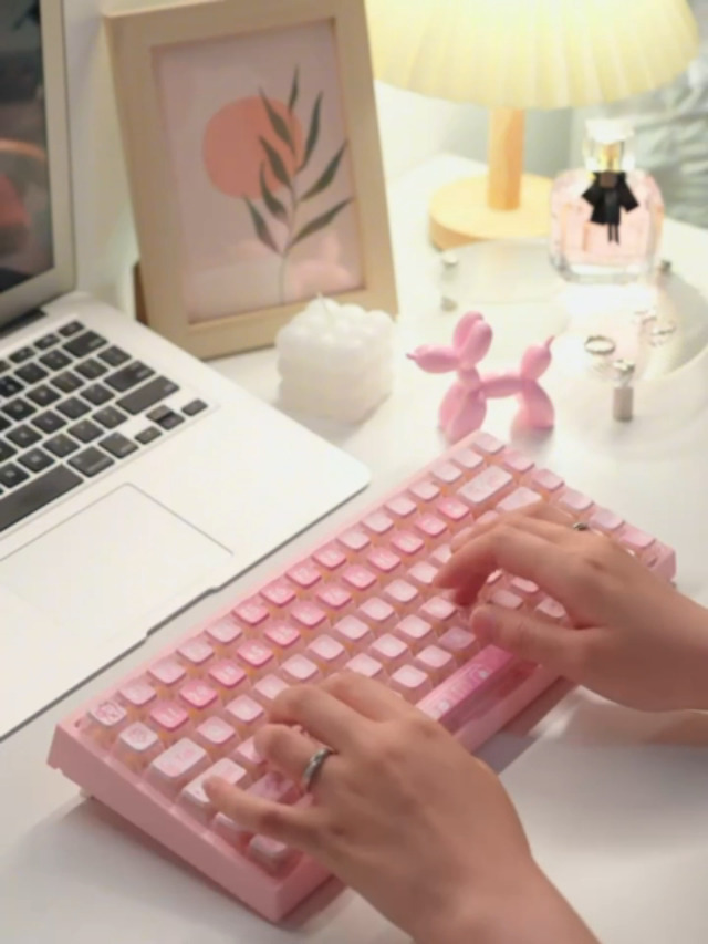 Amazon.co.jp: YUNZII さくらキティ キーキャップ 120個 プリン