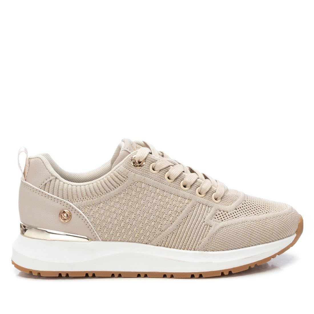 XTI - Zapatilla Mujer - Calzado Cómodo y Versátil - Moda Casual