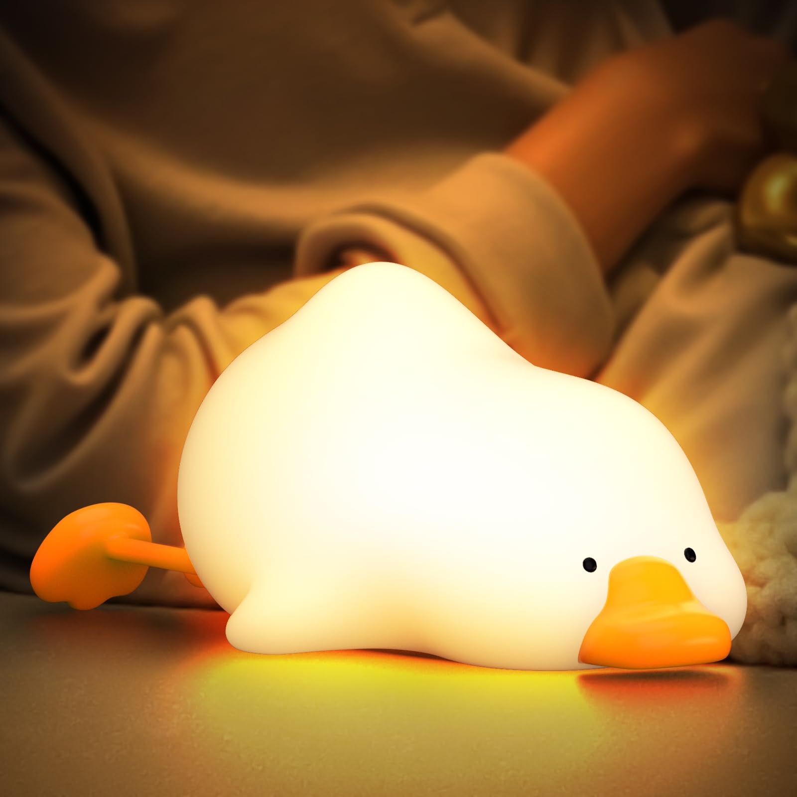 Smiling Shark Carino Lampada Notturne, Oca Ricaricabile LED Notturna Silicone Luce Sensore Tattile 3 Luminosità & RGB Cute Night Light Timer 15 Minuti Luci Notturne per Bambini Decorazione Regali