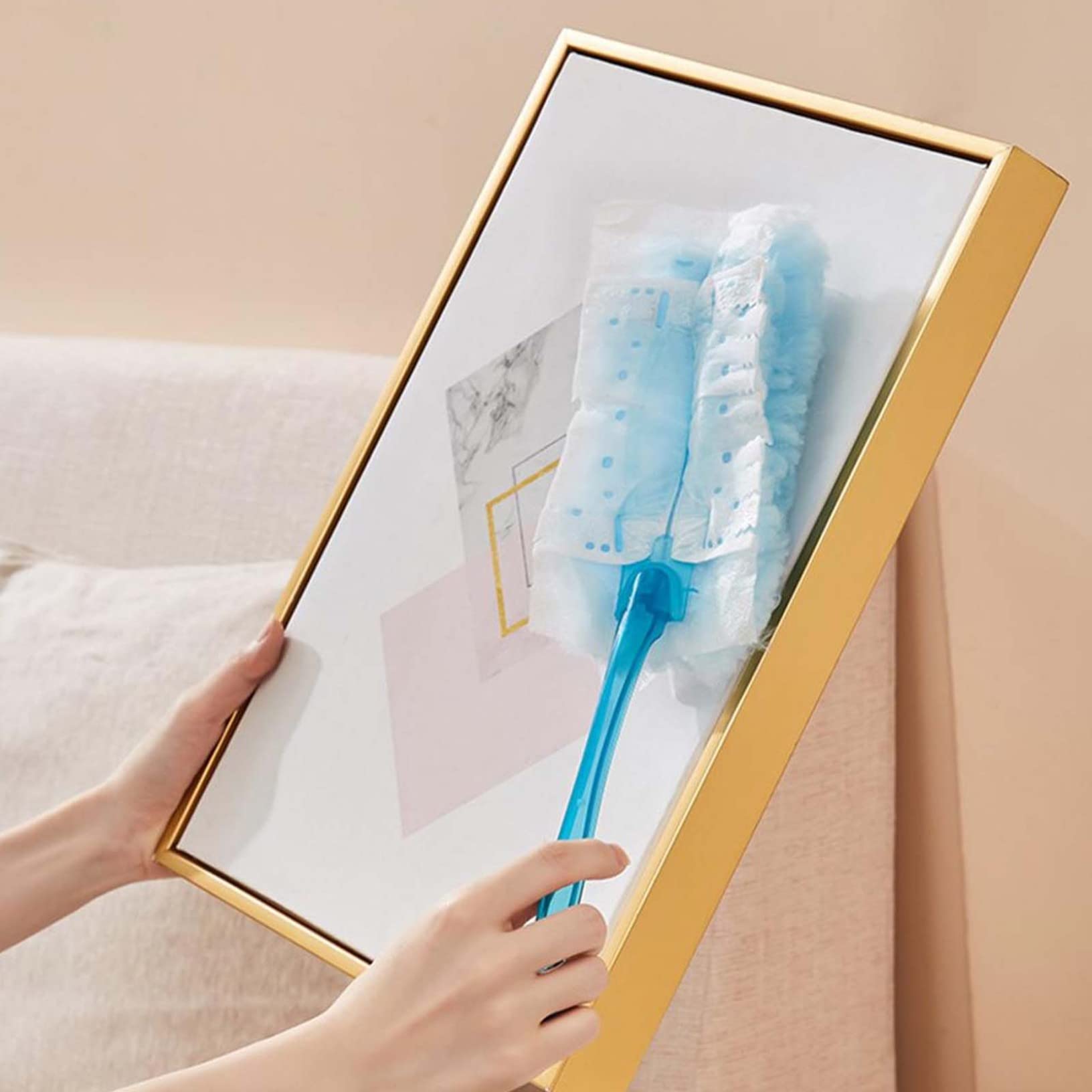 Hand Duster Refills Kit Disposable Duster Refills Versatile Cleaning Duster Refills for Home and Office Use (1 Handle + 8 Heads) Flash Dust Magnet Refill Fluffy Dusters Refills Flash Dust Magn