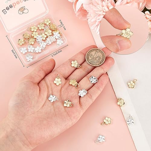 Miniatura 10 de Beebeecraft 1 caja de 40 dijes de flores chapados en oro de 14 quilates, colgantes de flor de durazno con anillos de salto para manualidades,
