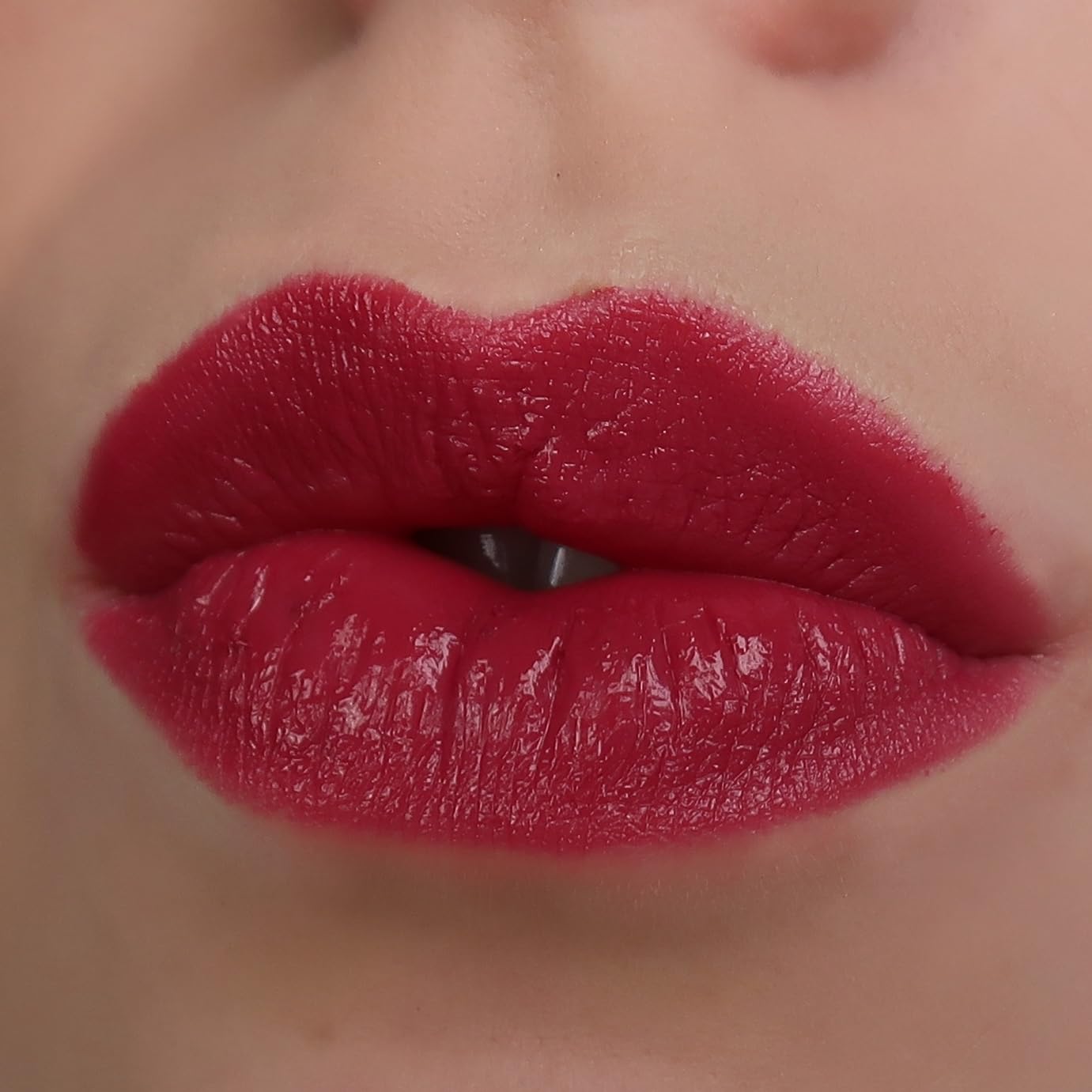 Sandstone Scandinavia Intense Care Lipstick, Moisturising Creamy Lip Colour for Sensitive Skin, Hypoallergenic - Image 3