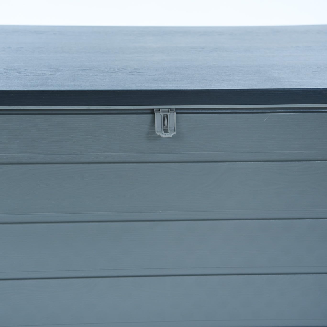 Garden Gear Grey Lockable Storage Patio Box with Sit-on Lid Weatherproof Polypropylene Secure Outdoor Seating (680 Litre) — view 6