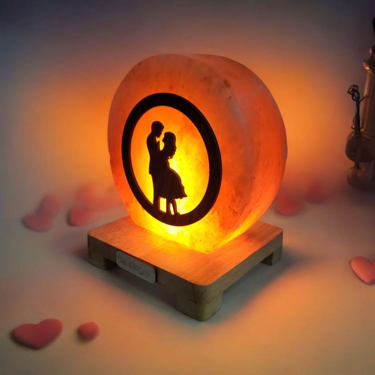 Himalayan Rock Salt Lamp with Couple Design