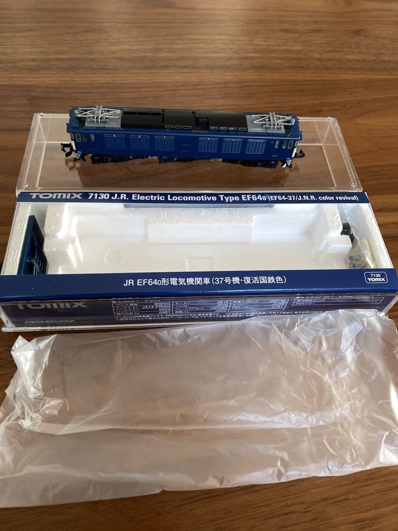 Amazon.co.jp: TOMIX JR EF64 0形電気機関車(37号機復活国鉄色