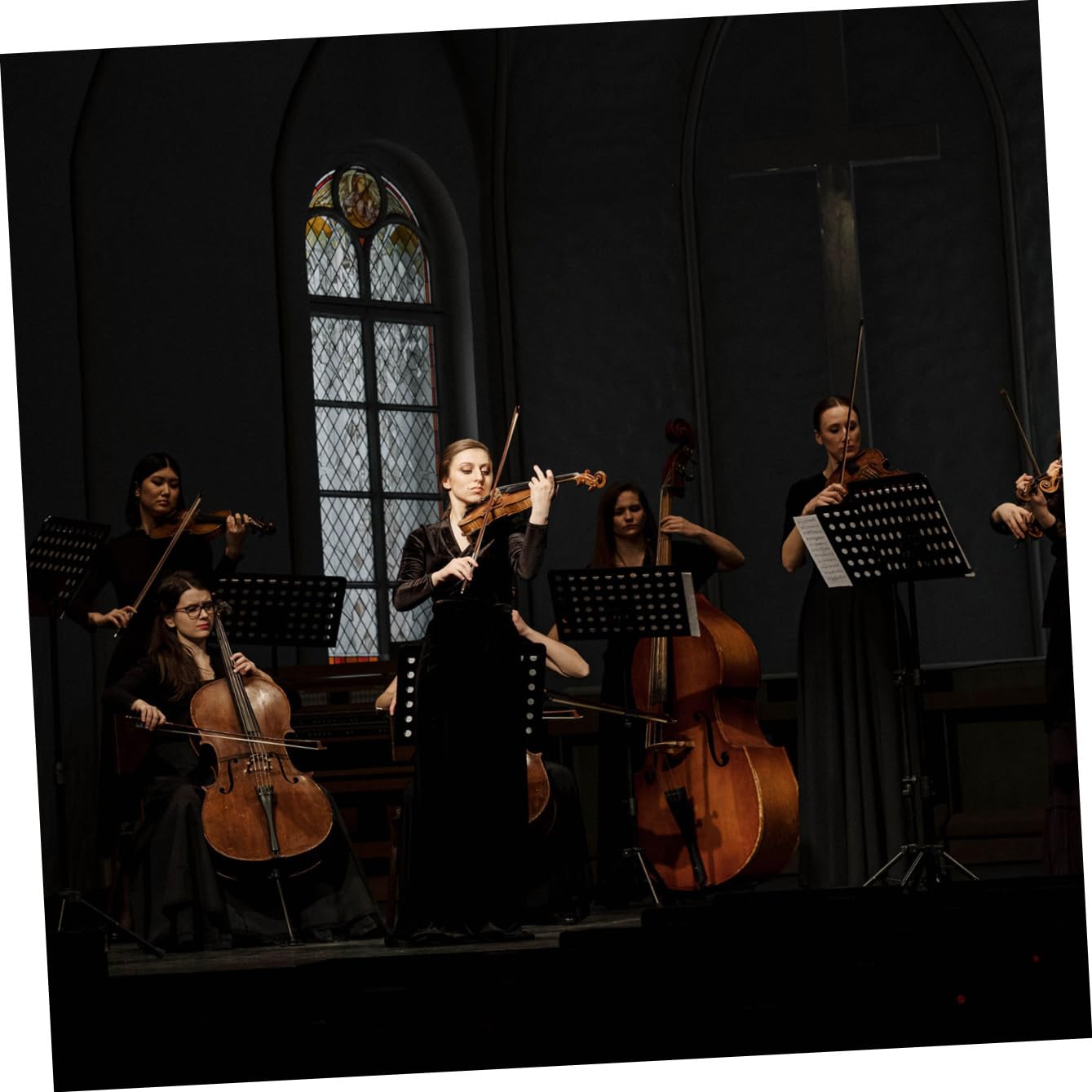 Alipis Atril para Partituras Plegable y Ajustable de Acero y Abs, Soporte Portátil Negro para Guitarra, Violín y Música, Adecuado para Partituras, Libros y Tablets, Uso en Conciertos