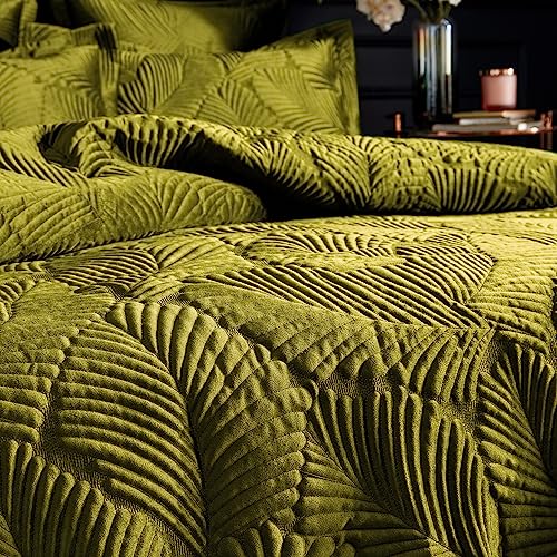 Paoletti Palmeria Quilted Duvet Cover Set – Luxe Embroidered Velvet Bedding (Moss – Super King) - Image 3