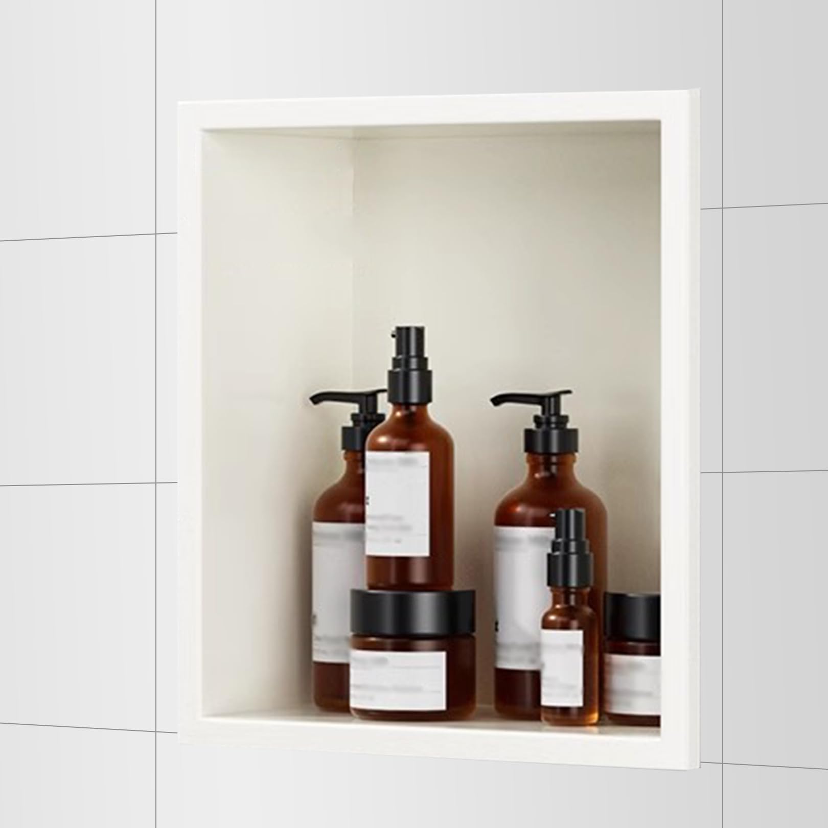 Étagère de salle de bain encastrable pour douche moderne et épurée