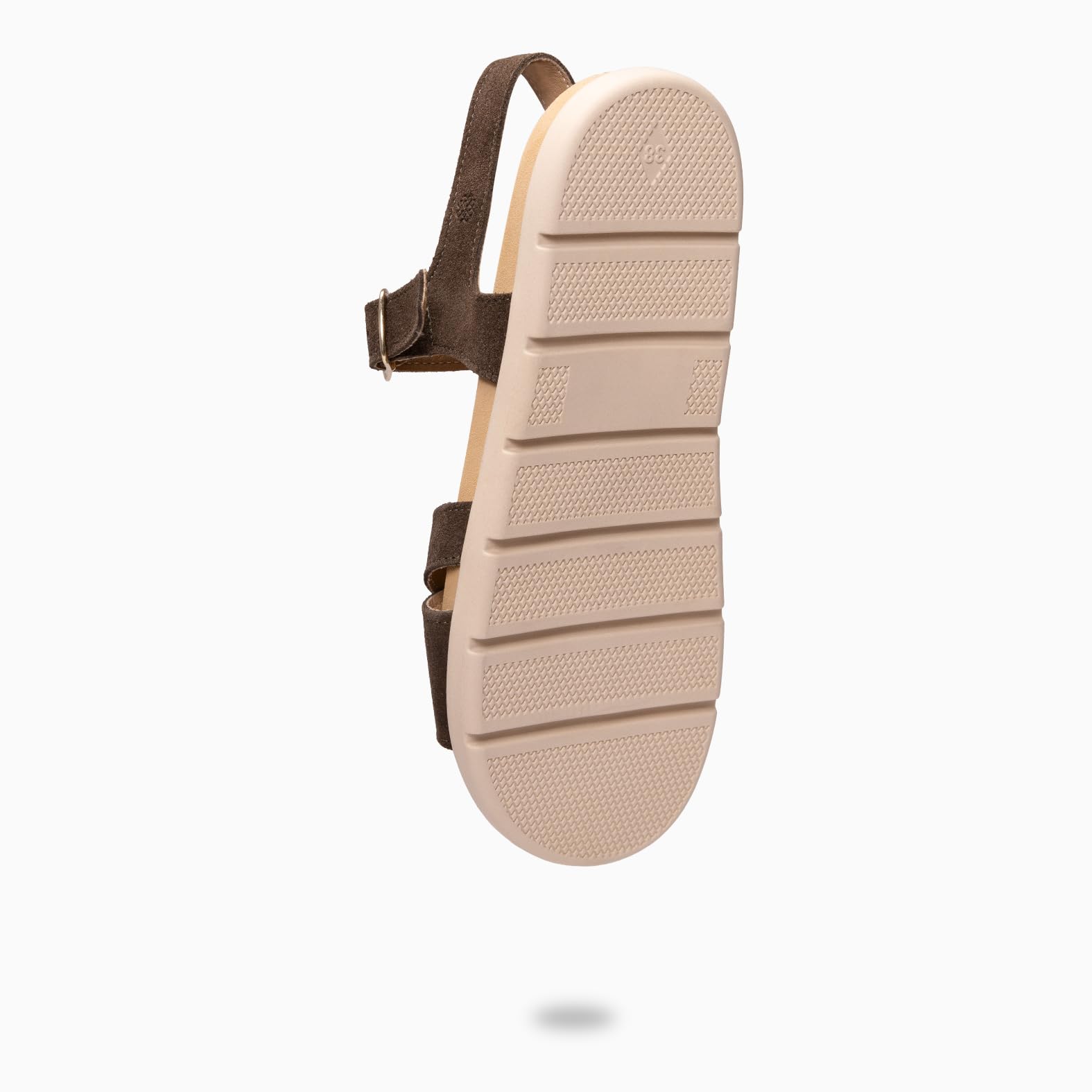 miMaO. Sandalias para pie ancho de piel de ante. Hechas en España