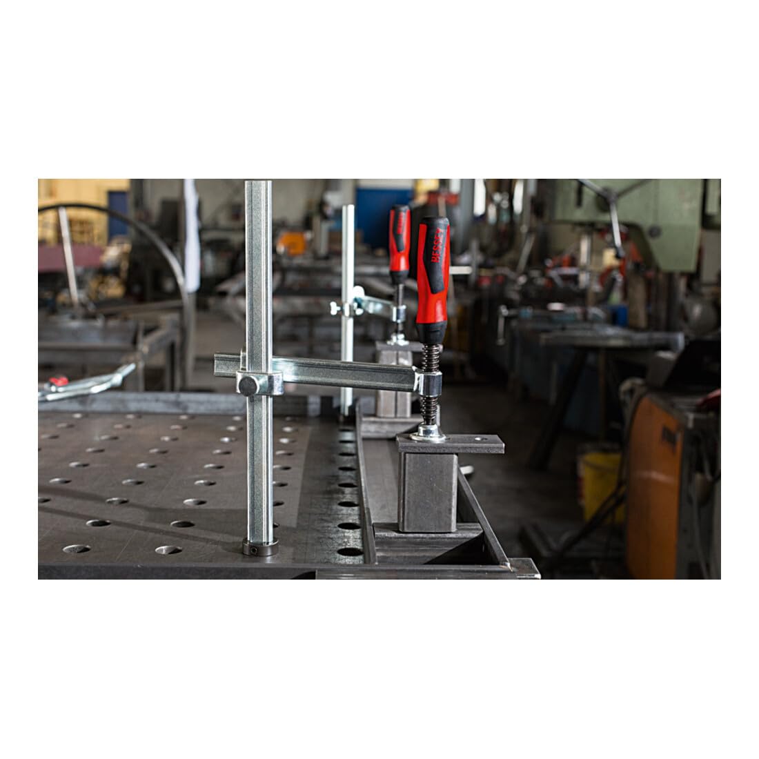 Bessey TWV28-30-17-2K Clamping Element with 2K-Plastic Handle, Silver, 300/40-175 - Image 3