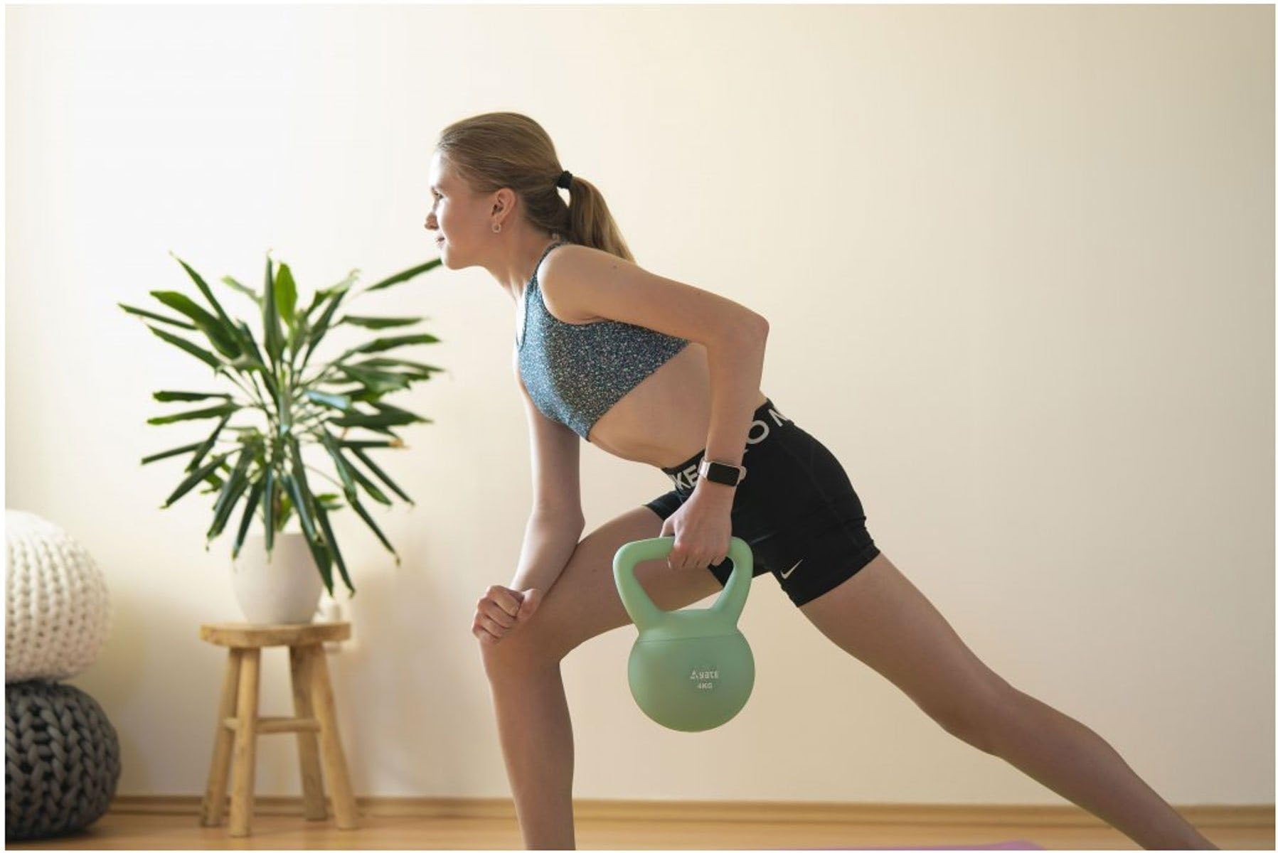 Yate Soft Kettlebell – obciążnik treningowy z ergonomicznym uchwytem i miękkim wypełnieniem – hantle miękkie 2 kg – 8 kg Kettle Bell (6 kg)