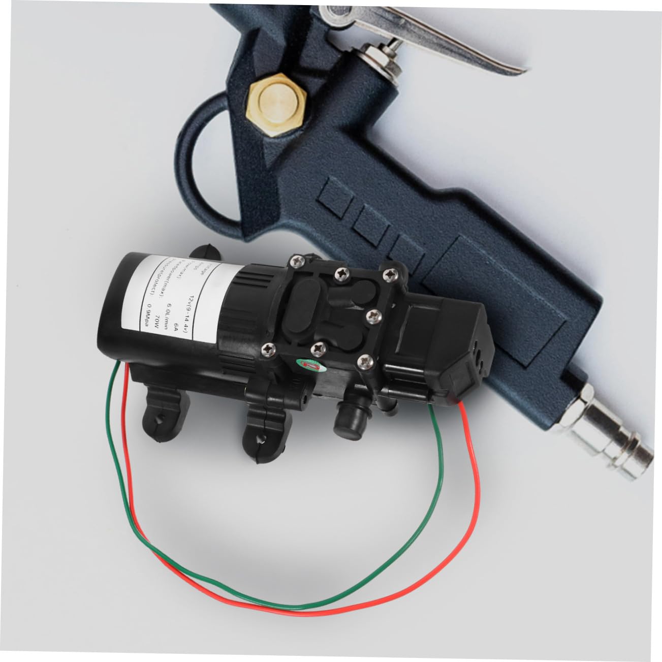 PLAFOPE Bomba de Agua Eléctrica de 12v y 70w, Mini Bomba de Agua de Plástico Negra Gran Caudal y Fácil Instalación para Transferencia y Adición de Líquidos