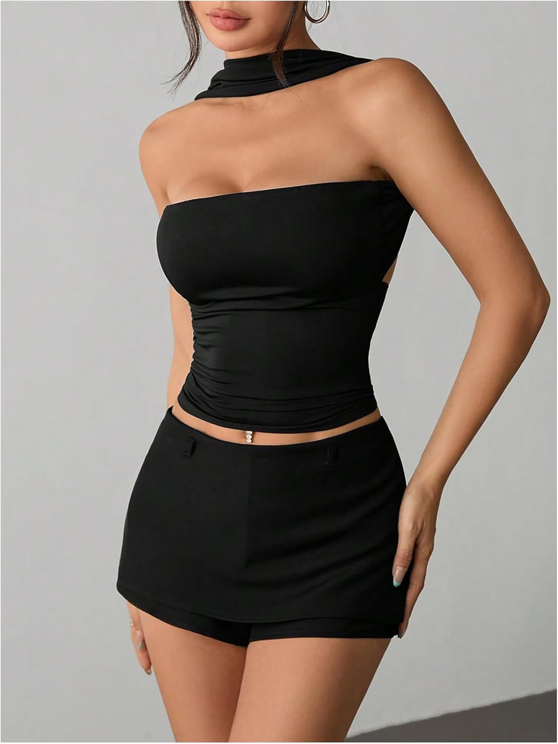 Floerns レディース バックレス クロップド ホルター ネック トップ ルーシュ ノースリーブ お出かけ トップス